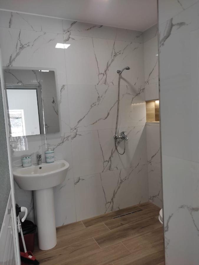 Aila Apartment Saranda Extérieur photo