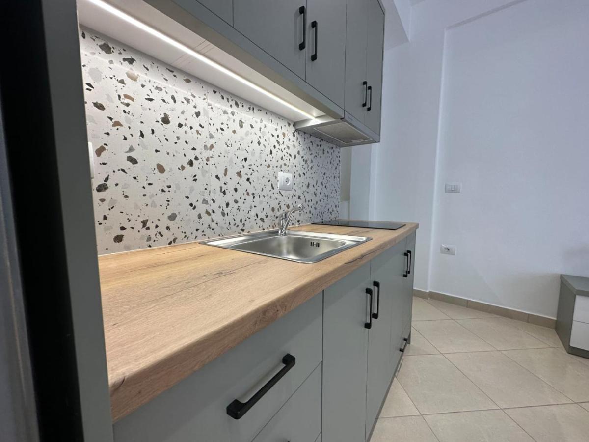 Aila Apartment Saranda Extérieur photo